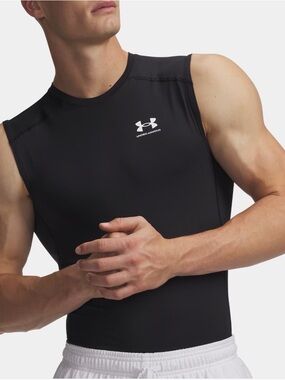 Men’s Under Armour Black Sleeveless Compression Shirt with White Logo - Med